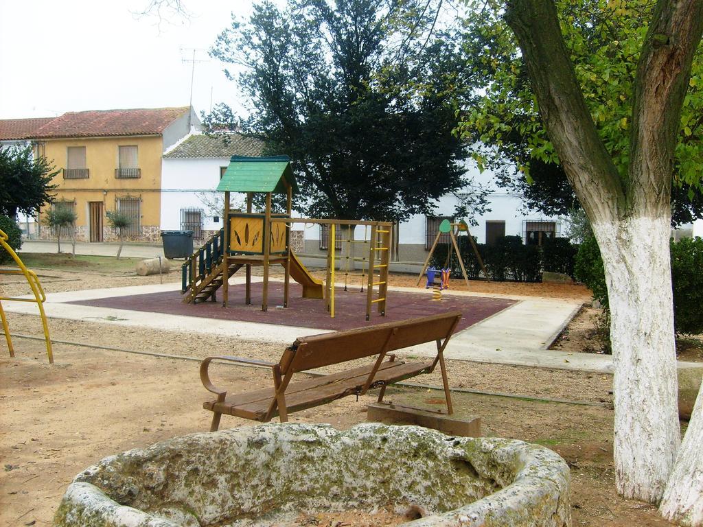 Senorio De Monterruiz Guest House Casas de Santa Cruz Ngoại thất bức ảnh